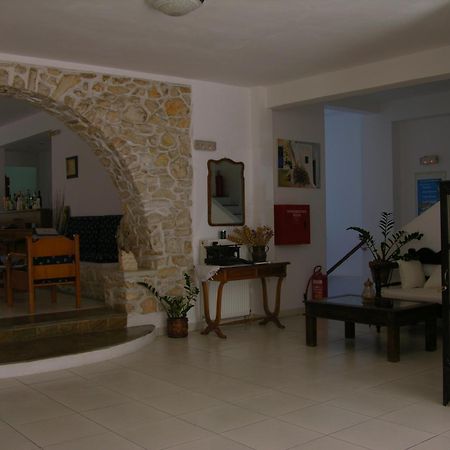 Eri Hotel Páros Exteriör bild