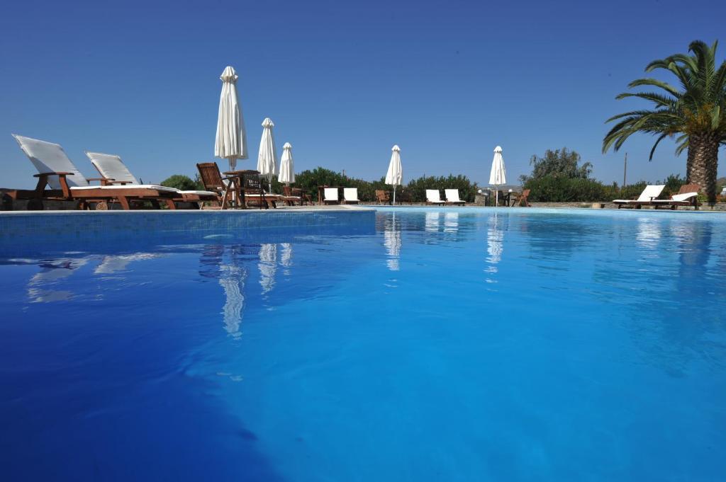 Eri Hotel Páros Exteriör bild