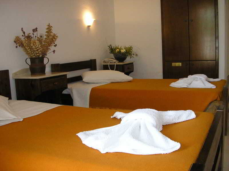 Eri Hotel Páros Exteriör bild